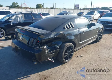 2007 Ford Mustang Gt Deluxe/Gt Premium z USA, uszkodzony, nr VIN 1ZVFT82H075285683